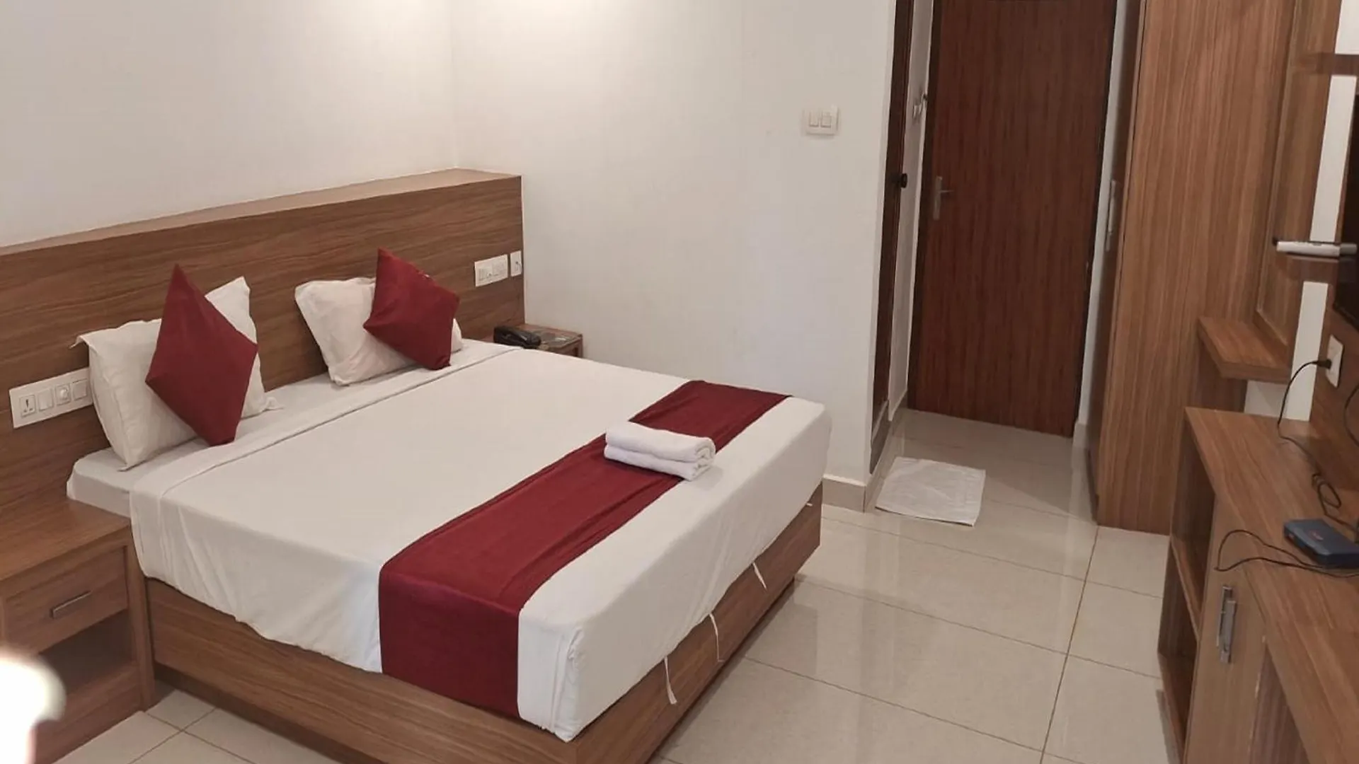 Hotel Faaz International Kannur