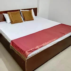 https://house-k-v.hotels-varanasi.com