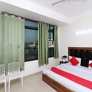 https://oyo-24958-hotel-dayal.agrahotelsindia.net